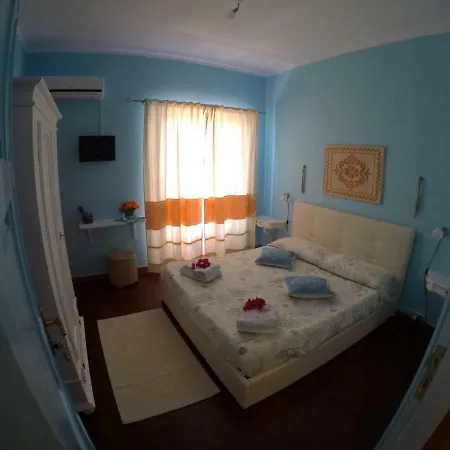 Bed and Breakfast Al Sole Di Pula Exterior foto